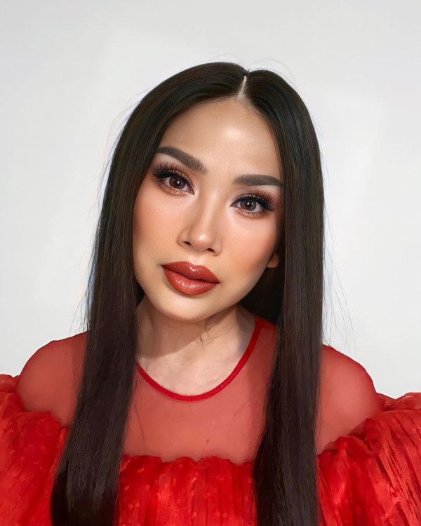 Intip Penampilan Titi DJ di Usia Kepala 50an, Bikin Pangling hingga Ubah Gaya Rambut