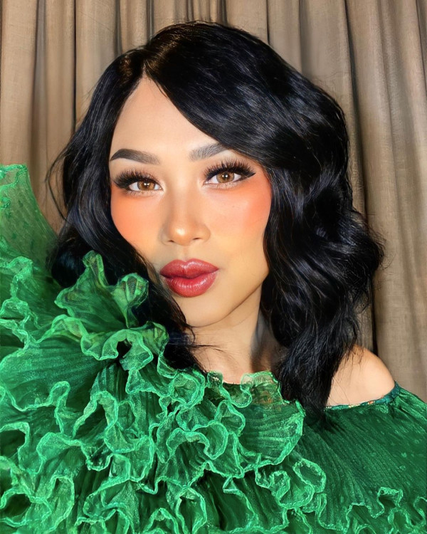 Intip Penampilan Titi DJ di Usia Kepala 50an, Bikin Pangling hingga Ubah Gaya Rambut