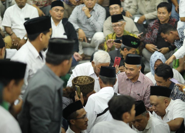 Kiai se-Jateng Istigasah dan Doa Bersama Antarkan Ganjar Purna Tugas