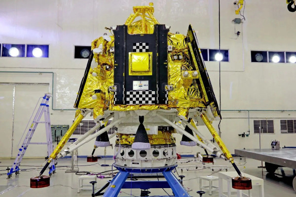 Masuki Purnatugas, Rover Chandrayan-3 Ditidurkan di Bulan