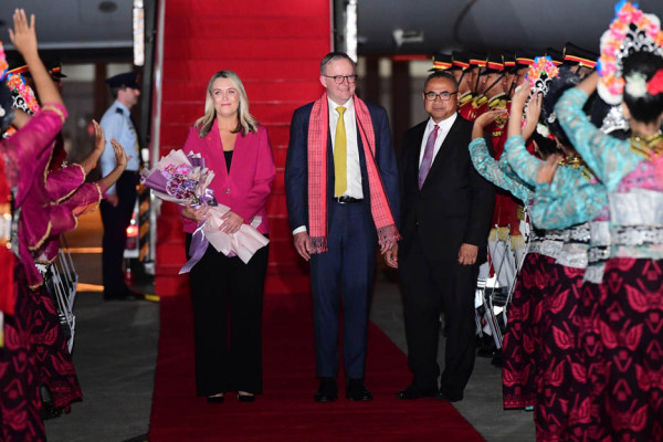 Ikuti KTT ASEAN, Wapres Amerika dan PM Australia Tiba di Indonesia