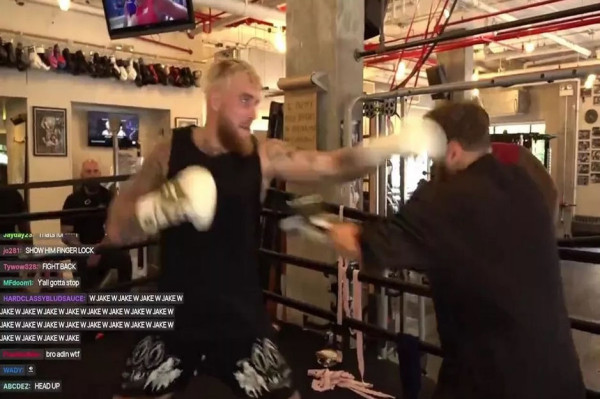 Kejamnya Jake Paul Robohkan YouTuber hingga Merintih Kesakitan