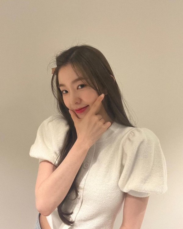 7 Artis Korea Ini Punya Hobi Paling Aneh, Irene Red Velvet Suka Menyetrika Baju