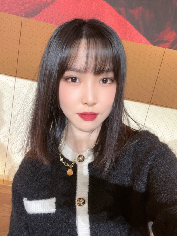 7 Artis Korea Ini Punya Hobi Paling Aneh, Irene Red Velvet Suka Menyetrika Baju