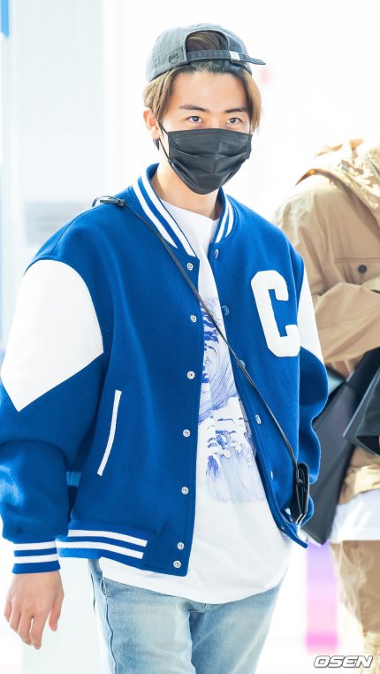 7 Gaya Khas Airport Fashion NCT Dream, Bisa Jadi Contekan OOTD