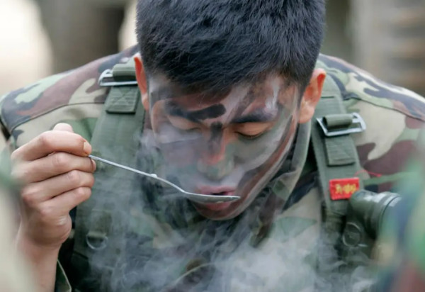 14 Ransum Favorit Tentara di Medan Perang, dari Kimchi hingga Pizza