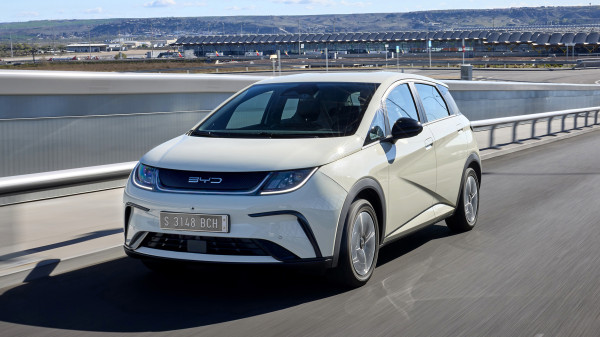 8 Mobil Listrik Terlaris di Dunia 2023, Ada Tesla hingga BYD
