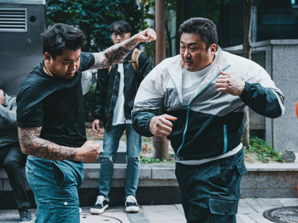 6 Film Korea Terbaik Dibintangi Ma Dong-Seok, Semuanya Cuan Banget!