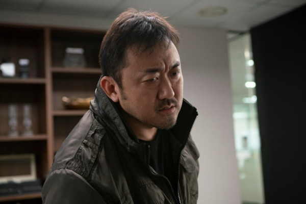 6 Film Korea Terbaik Dibintangi Ma Dong-Seok, Semuanya Cuan Banget!