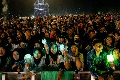Berlangsung Meriah! Sasa Santan Ikut Sebar Kebahagiaan di LMAC Music For All Fest 2023
