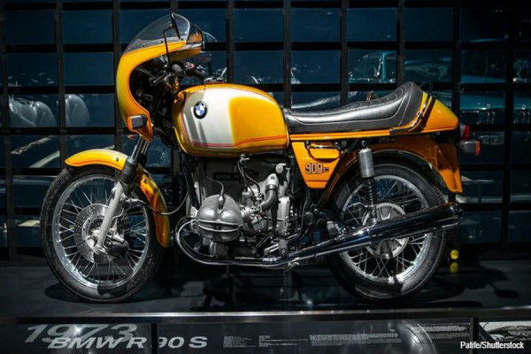5 Sepeda Motor Paling Ikonik di Era 70an