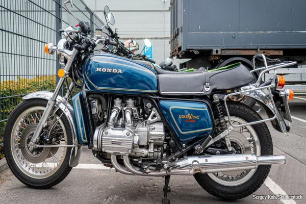 5 Sepeda Motor Paling Ikonik di Era 70an