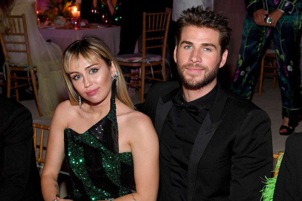 7 Artis Hollywood Pilih Menikah di Rumah, Terbaru Chris Evans dan Alba Baptista