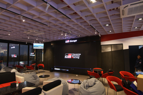 5 Kegiatan yang Bisa Dilakukan Petrolhead di GR Garage Toyota di Pantai Indah Kapuk