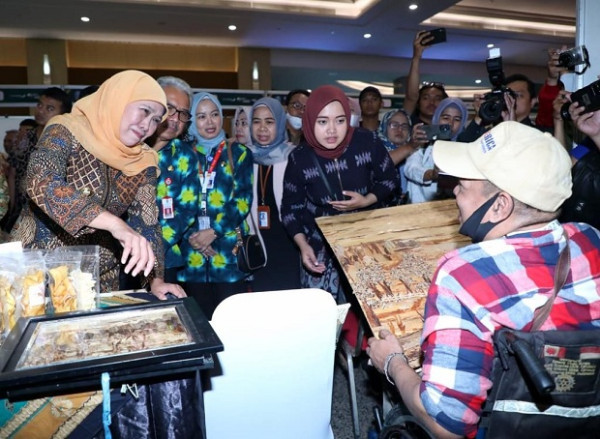 Job Fair Jatim 2023 Resmi Dibuka, Gubernur Khofifah: Upaya Turunkan TPT Jatim