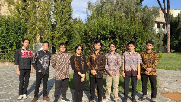Mahasiswi Teknik Informatika Jadi Wisudawan Terbaik ITS dengan IPK 4, Ini Sosoknya