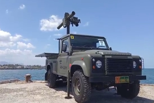 Hancurkan Pesawat Musuh, Prajurit Yonarhanud 16 Kostrad Tembakkan Rudal Starstreak