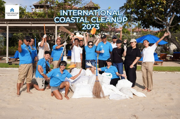 Hotel Nikko Bali Berpartisipasi dalam World Wellness Weekend dan International Coastal Clean-up
