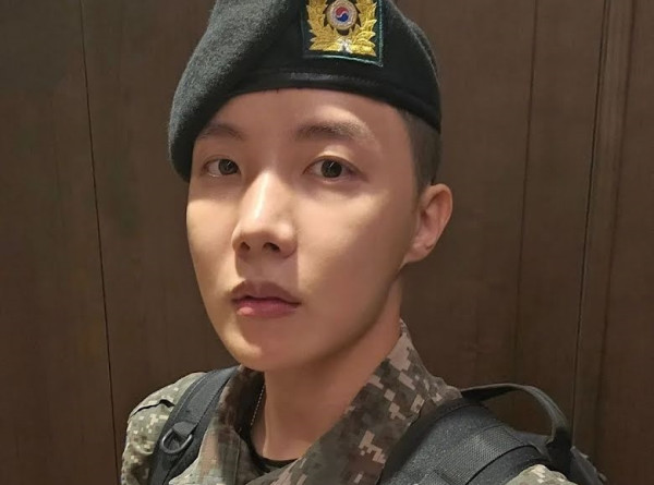 Idol K-Pop yang Jalani Wajib Militer pada 2023, Terbaru Suga BTS