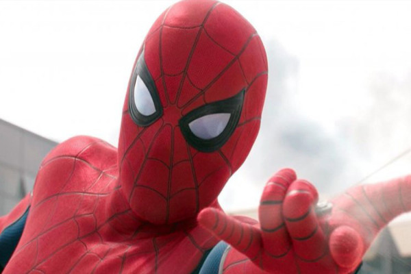 10 Pahlawan Marvel yang Masih Rahasiakan Identitasnya di MCU