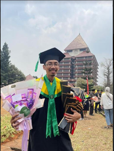 44 Wisudawan Pascasarjana UI Lulus dengan Gelar Summa Cumlaude, Raih IPK 4
