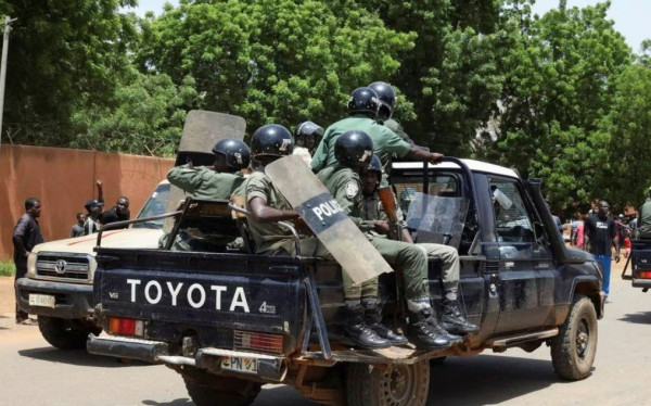 8 Bukti Prancis Kehilangan Pengaruh Neokolonialisme di Afrika