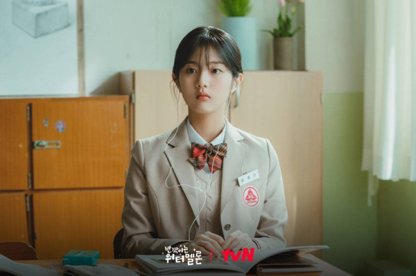 Sinopsis Twinkling Watermelon dan Daftar Pemainnya, Seol In-ah Jadi Anak SMA