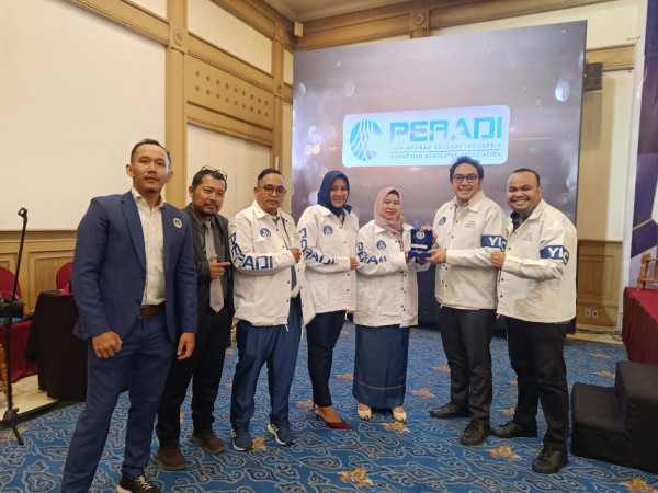Wulan Windiarti Pimpin Komite Advokat Muda Peradi Cikarang