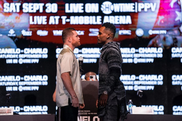 Perbandingan Saul Canelo Alvarez vs Jermell Charlo yang Akan Tarung Akhir Pekan Ini