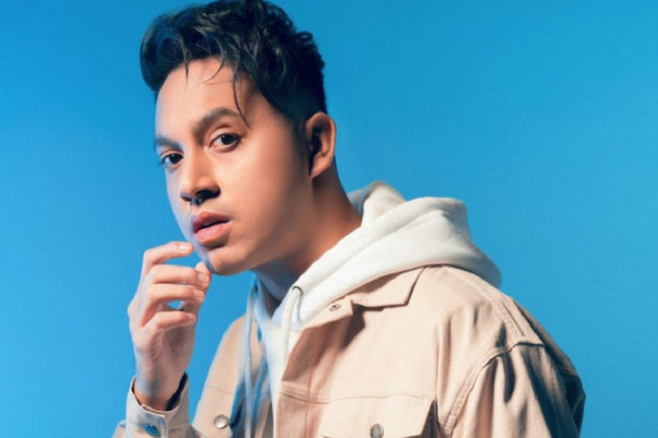 Gunawan Ungkap Keseruan di Balik Pembuatan Lagu Bintang Tertutup Awan, Download Lagunya secara GRATIS di TREBEL!
