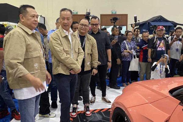 Menperin Agus Gumiwang: Industri Otomotif Sangat Penting