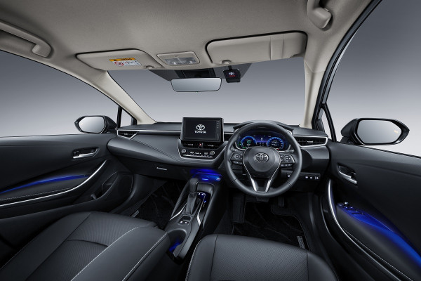 Ini Penyegaran Baru di Eksterior dan Interior New Corolla Altis 2023, Harganya?