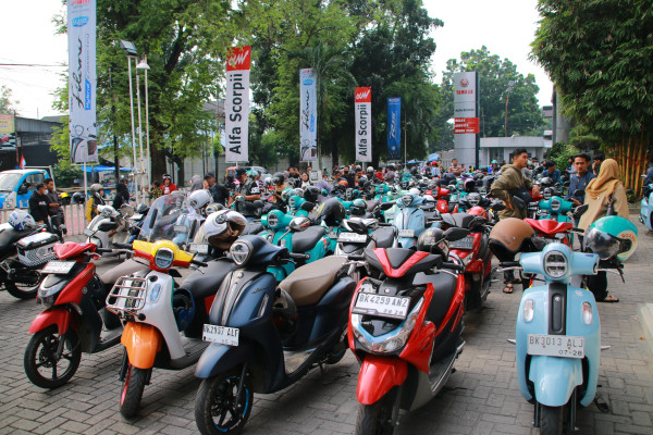 5 Kebiasaan Buruk yang bisa Merusak Jari-jari Motor, Wajib Tahu!