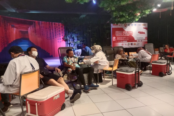 MTP Gelar Donor Darah di Istana BEC Bandung untuk Bantu Masyarakat