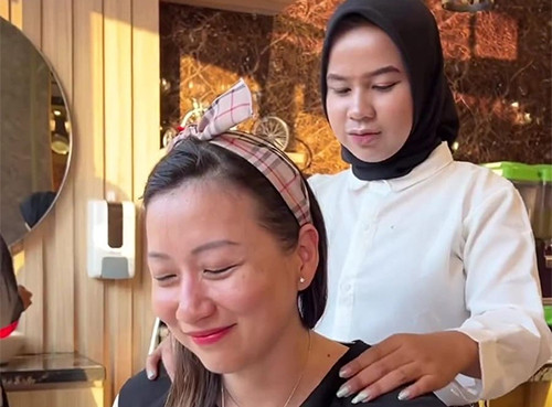 Restoran Shabu dan Grill Ini Sediakan Layanan Pijat Relaksasi Gratis buat Pengunjung