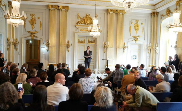 5 Alasan Jon Fosse dari Norwegia Mendapat Hadiah Nobel Sastra
