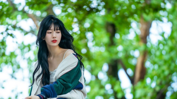 10 Drama Korea Bae Suzy Terpopuler, Terbaru Ada Doona!