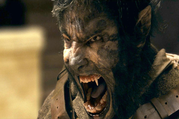 10 Film Horor Paling Mahal, Ada yang Enggak Laku di Bioskop!