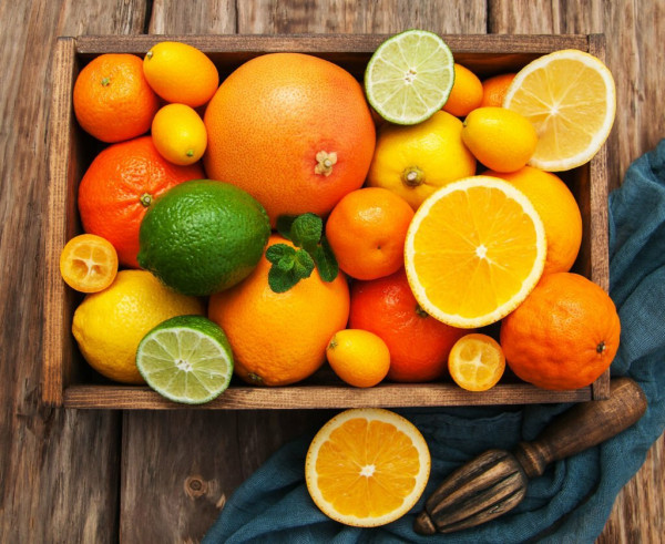 5 Makanan yang Tidak Boleh Dikonsumsi dengan Air, Picu Gangguan Pencernaan
