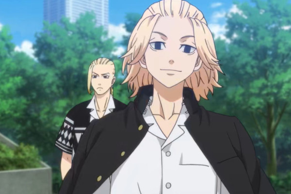 9 Karakter Anime dengan Mantel Hitam Paling Stylish, Keren Abis!