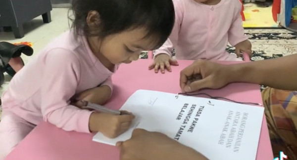 Viral! Ayah Ini Bikin Surat Perjanjian dengan Anaknya Agar Tidak Pacaran hingga Lulus Kuliah