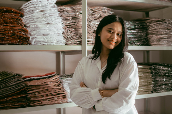 Shopee Hadirkan Serangkaian Program Keren untuk Beri Kesempatan Pegiat UMKM