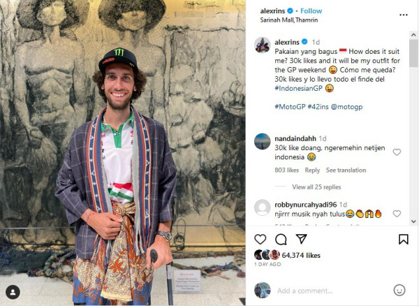 Kocak, Tantangan Alex Rins Dijawab Netizen Indonesia: Bakal Balapan Pakai Pakaian Khas NTB?