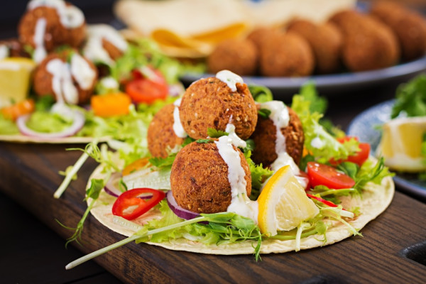 10 Makanan Khas Daerah Negara Israel, Unik dan Menggugah Selera