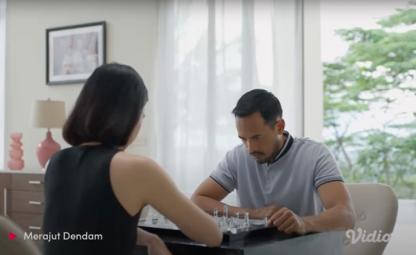 5 Alasan untuk Nonton Serial Merajut Dendam, Pesona Laura Basuki Tak Tertandingi
