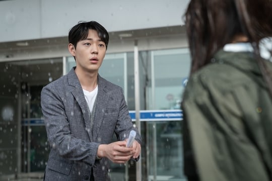 7 Drama Korea yang Dibintangi Shin Jae-Ha, Terbaru Evilive