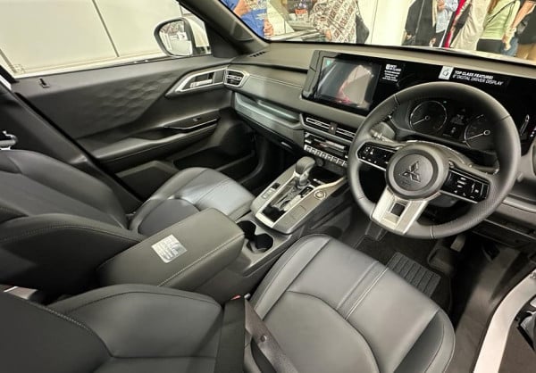 Knop Pintu Misubishi XForce Dianggap Ketinggalan Zaman, Mitsubishi Bilang Gini