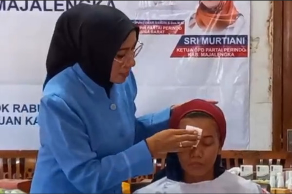 Mendapat Pelatihan Kecantikan dari Bacaleg Perindo Ratih Purnamasari, Begini Kata Warga Majalengka