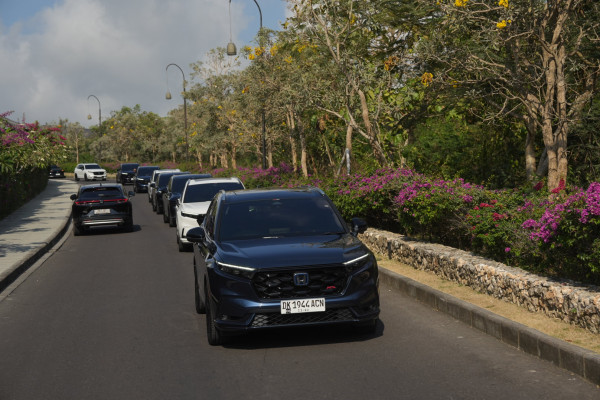 Gunakan Aplikasi Honda Connect, Pemilik Honda CR-V RS e:HEV Bisa Lacak Mobilnya lewat HP