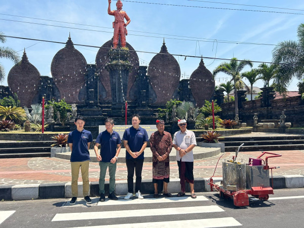 Honda Revitalisasi Marka Jalan dan Rambu Lalu Lintas di Alun-Alun Kabupaten Bangli